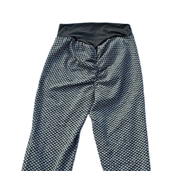 🆕️ Booty Enhancing Leggings Size S (As Seen On Tiktok) - Picture 1 of 4